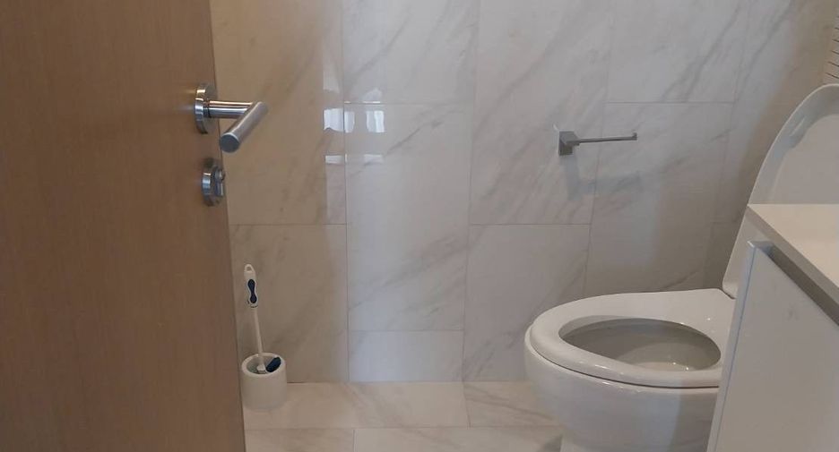 For sale 2 bedrooms condo in Watthana, Bangkok