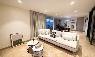 For sale 2 bedrooms condo in Watthana, Bangkok