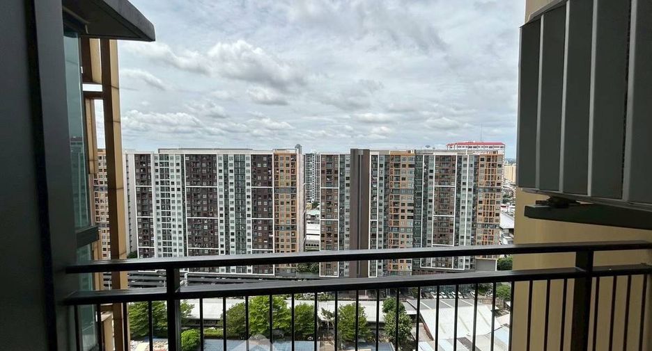 For sale 1 bed condo in Bang Phlat, Bangkok