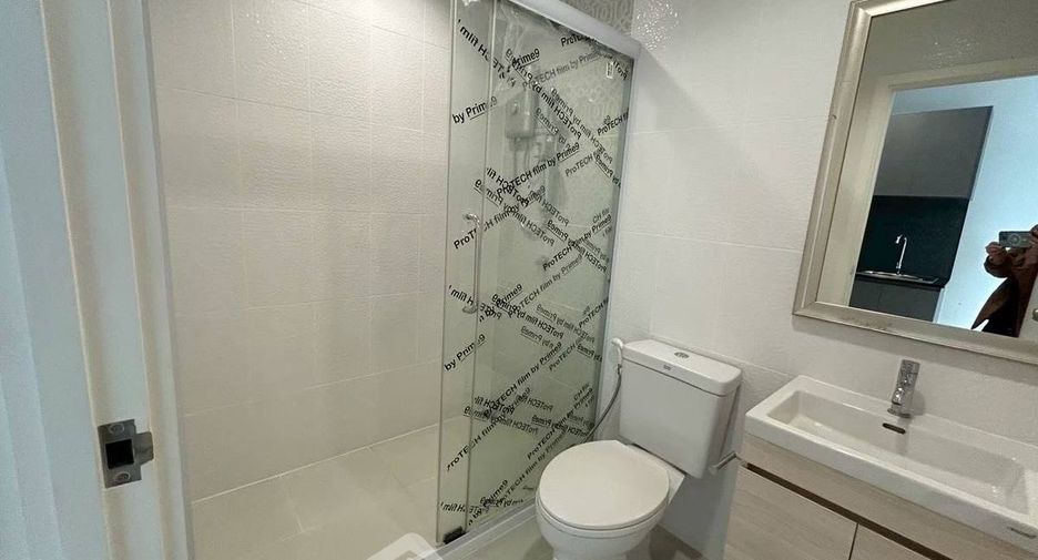 For sale 1 bed condo in Bang Phlat, Bangkok