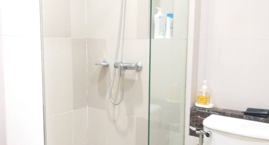 For sale 1 bed condo in Khlong San, Bangkok