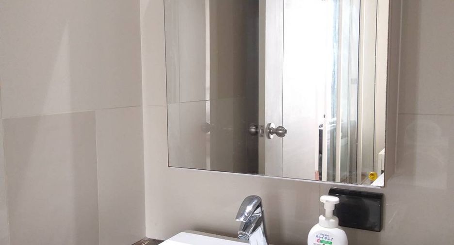 For sale 1 bed condo in Khlong San, Bangkok