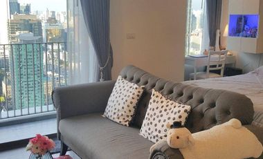 Продажа 1 кровать кондо в Сатхон, Бангкок