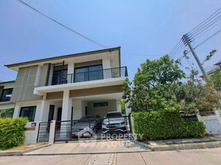 For sale 5 bedrooms house in Mueang Chon Buri, Chonburi