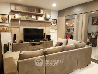 For sale 5 bedrooms house in Mueang Chon Buri, Chonburi