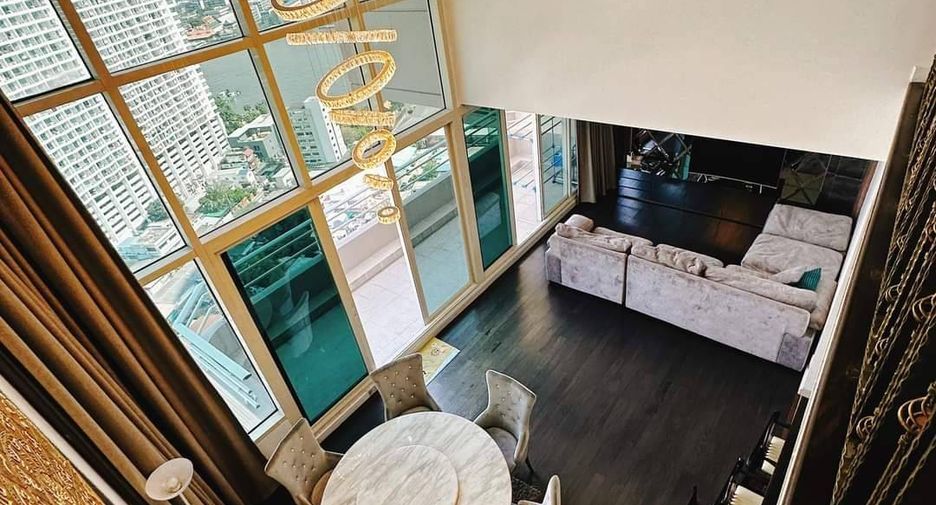 For sale 3 bedrooms condo in Bang Kho Laem, Bangkok