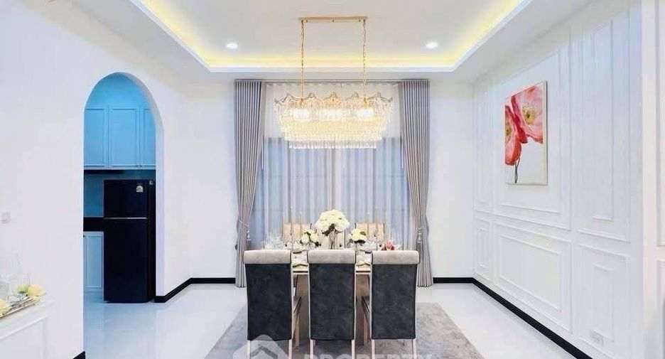 For sale 3 ベッドルーム house in East Pattaya, Pattaya