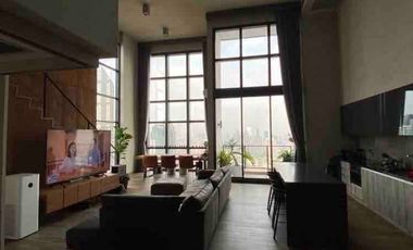À vendre 3 chambres condo à Watthana, Bangkok