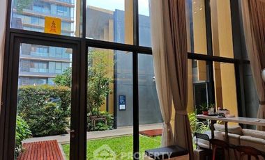 For sale 2 bedrooms condo in Khlong Toei, Bangkok