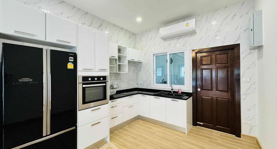 Villa zum Kauf mit 3 Zimmer in Huay Yai, Pattaya