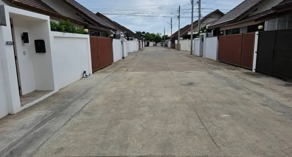 ให้เช่า และ ขาย 2 ห้องนอน บ้านเดี่ยว ใน ห้วยใหญ่, พัทยา