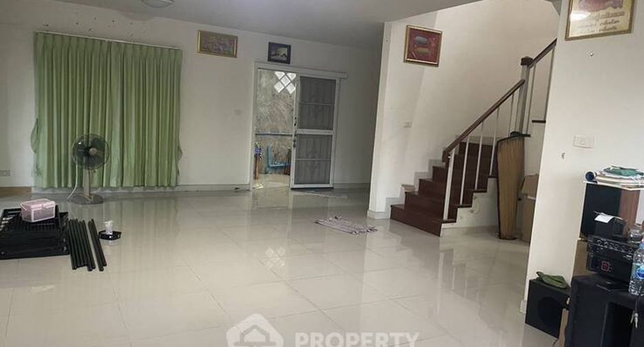 À vendre 3 chambres maison à Khlong Sam Wa, Bangkok