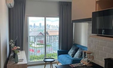 For sale 1 bed condo in Huai Khwang, Bangkok