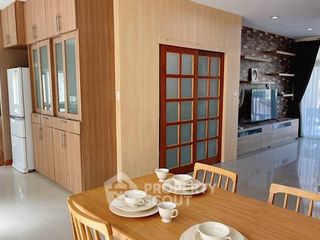 Haus zum Kauf mit 3 Zimmer in Si Racha, Chonburi