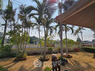 À vendre 3 chambres villa à Bang Lamung, Chonburi