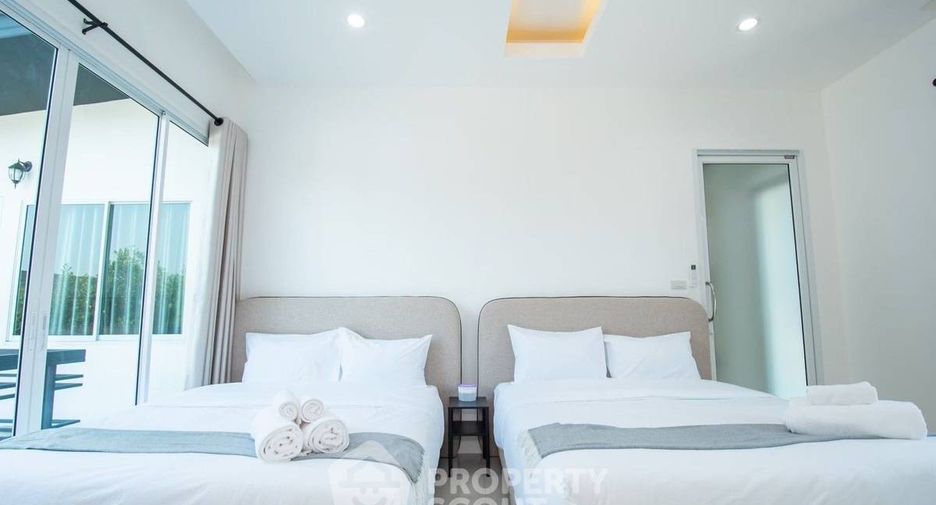 À vendre 4 chambres maison à Huay Yai, Pattaya