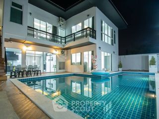 出售 4 卧室 独立屋 在 Bang Lamung, Chon Buri