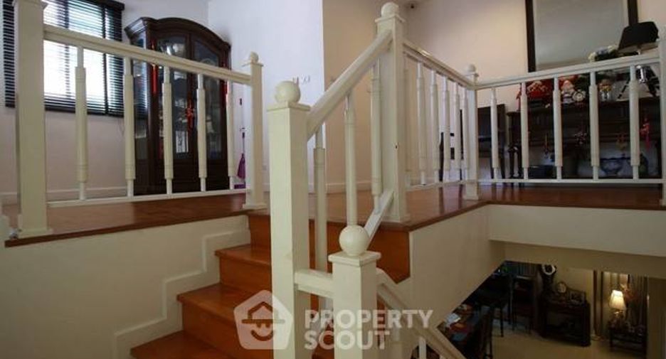 For sale 3 bedrooms house in Sai Mai, Bangkok