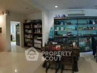 Casa en venta de 3 habitaciones en Sai Mai, Bangkok