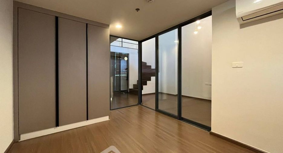 For sale 1 bed condo in Bang Kapi, Bangkok