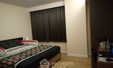 For sale 2 bedrooms condo in Yan Nawa, Bangkok
