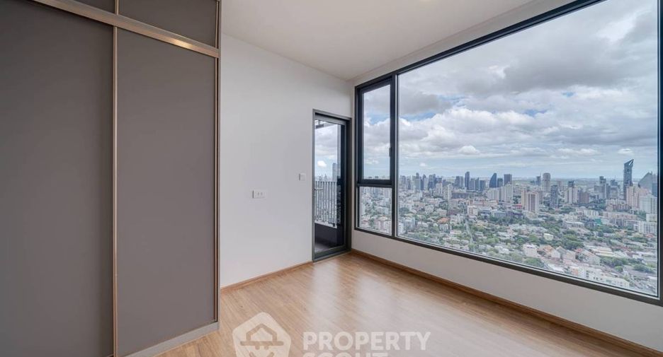 For sale 1 bed condo in Watthana, Bangkok