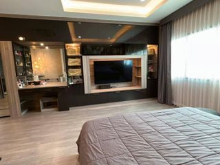 For sale 3 bedrooms townhouse in Lat Phrao, Bangkok