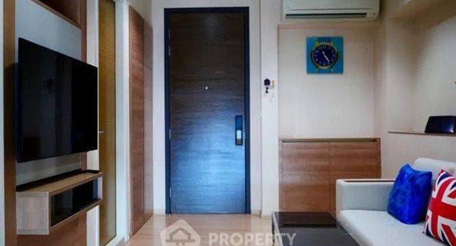 For sale 1 bed condo in Phaya Thai, Bangkok