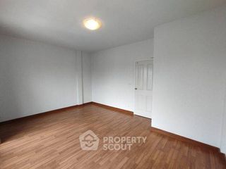 For sale 4 bedrooms house in Khlong Sam Wa, Bangkok