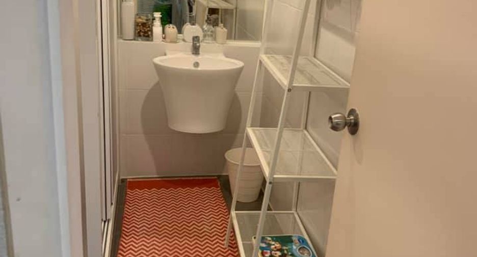 For sale 2 bedrooms condo in Chom Thong, Bangkok