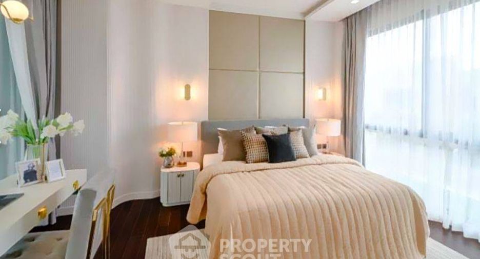 For sale 3 bedrooms house in Bang Kapi, Bangkok