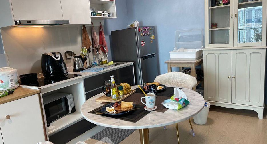 For sale 2 bedrooms condo in Watthana, Bangkok