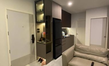Condo en venta de 2 habitaciones en Yan Nawa, Bangkok