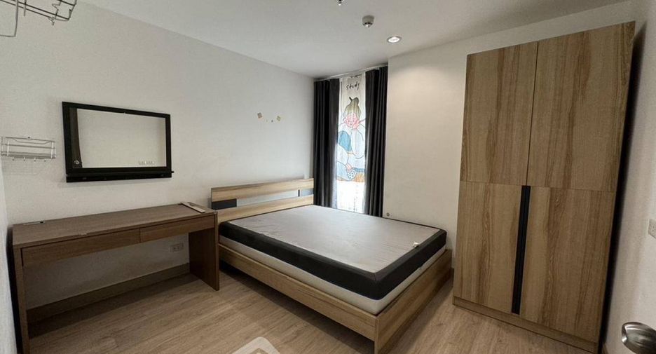 For sale 2 bedrooms condo in Bang Phlat, Bangkok