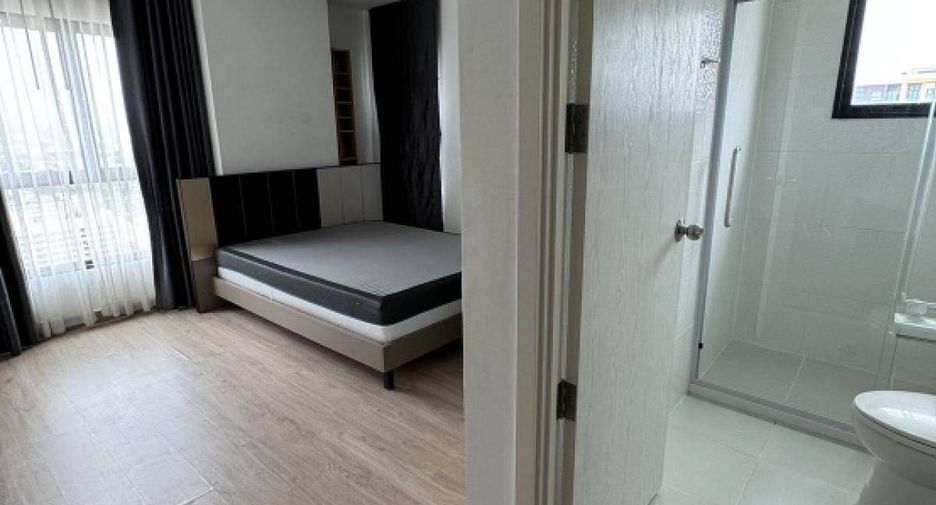 For sale 2 bedrooms condo in Bang Phlat, Bangkok