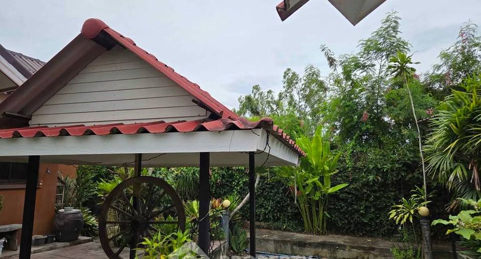 À vendre 3 chambres maison à Huay Yai, Pattaya