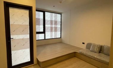 À vendre 1 chambre condo à Khlong San, Bangkok