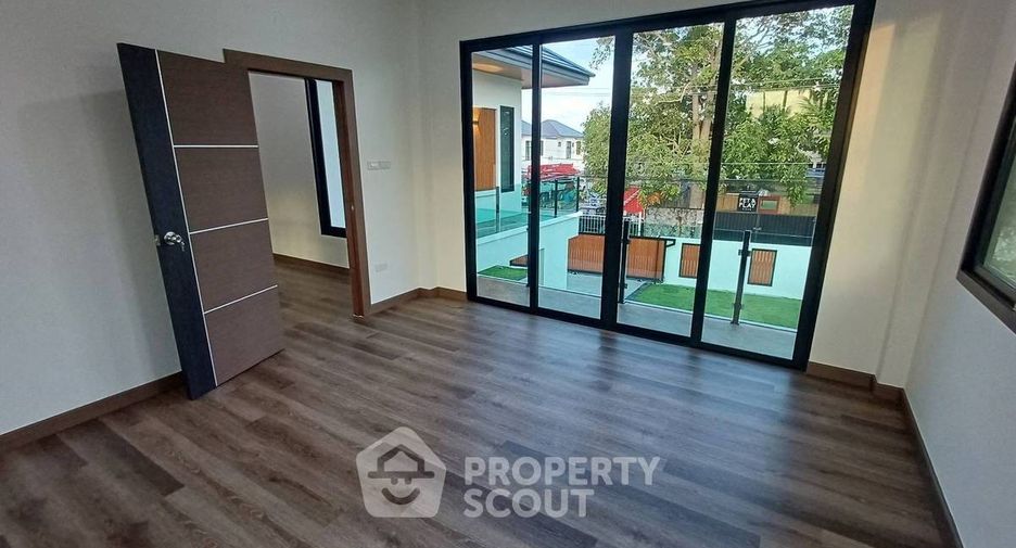 À vendre 3 chambres maison à Huay Yai, Pattaya
