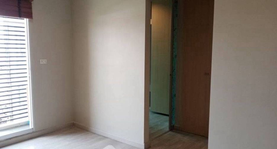 For sale 2 bedrooms condo in Lat Phrao, Bangkok