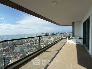 For sale 4 bedrooms condo in Bang Lamung, Chonburi