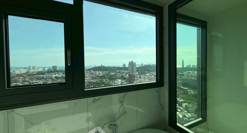 For sale 4 bedrooms condo in South Pattaya, Pattaya