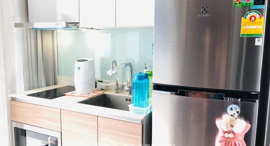 Condo en venta de 1 habitaciones en Bang Phlat, Bangkok