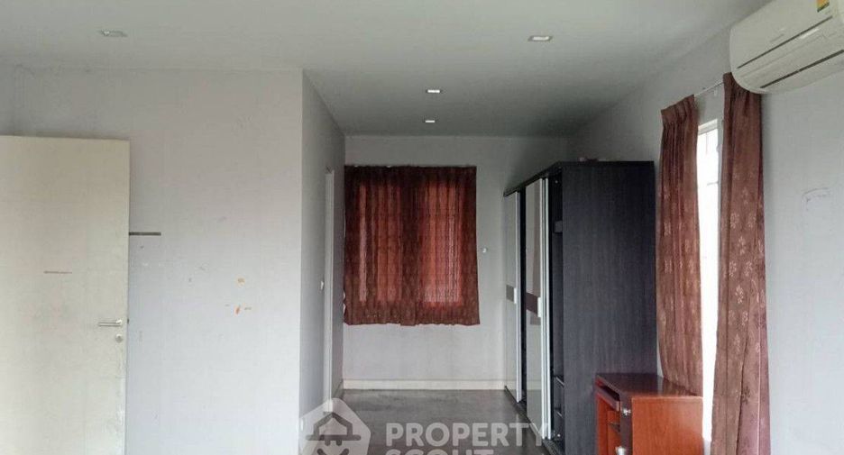 Casa en venta de 3 habitaciones en Khlong Sam Wa, Bangkok