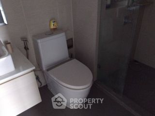 Продажа 1 кровать кондо в Кхлонг Сан, Бангкок
