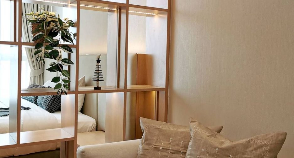 For sale 1 bed condo in Khlong Toei, Bangkok