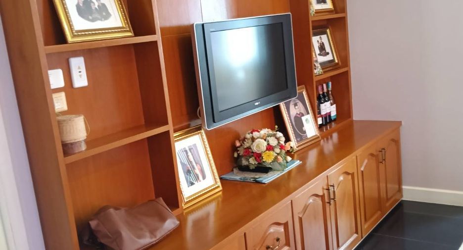 For sale 2 bedrooms condo in Na Jomtien, Pattaya