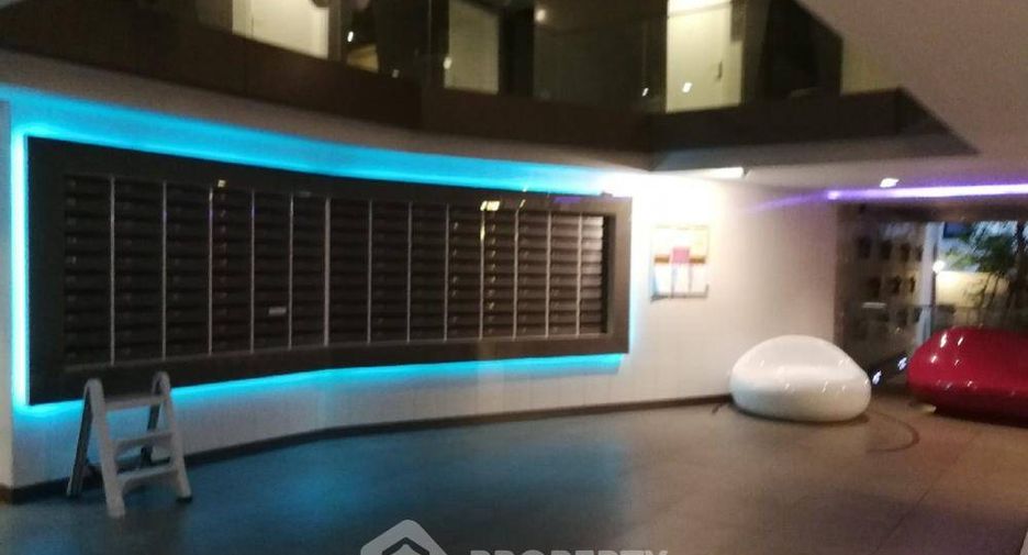 For sale 1 bed condo in Phaya Thai, Bangkok