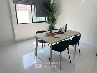 For sale 3 bedrooms townhouse in Phasi Charoen, Bangkok