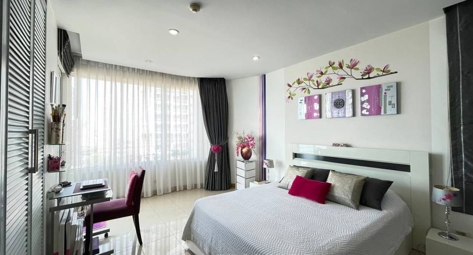 For sale 2 bedrooms condo in Na Jomtien, Pattaya