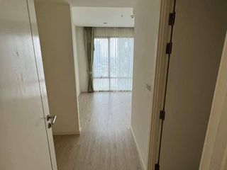 À vendre 2 chambres condo à Yan Nawa, Bangkok